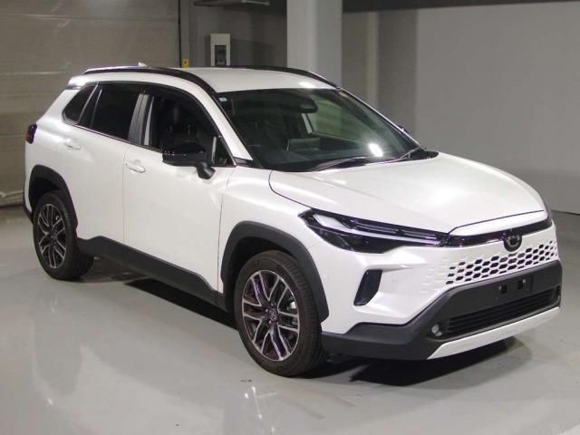 2025 Toyota Corolla Cross Hybrid Z Sedan for sale, Japanese used car export - photo 1 of 9 | GULJI TRADERS
