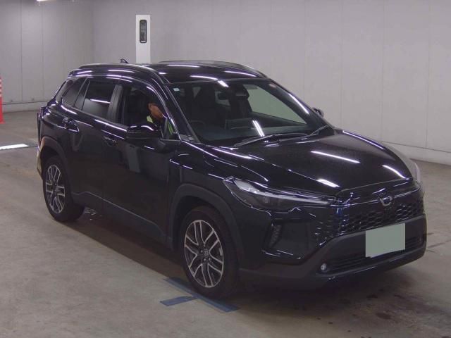 2025 Toyota Corolla Cross Hybrid Z Sedan for sale, Japanese used car export - photo 1 of 3 | GULJI TRADERS