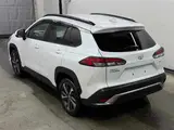 2025 Toyota Corolla Cross Hybrid Z Pearl SUV for sale, Japanese used car export - photo 2 of 9 | GULJI TRADERS