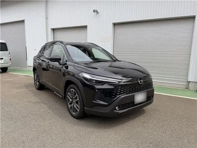 2026 Toyota Corolla Cross Z Hybrid Black SUV for sale, Japanese used car export | GULJI TRADERS