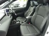 2026 Toyota Corolla Cross 1.8 Hybrid Z White SUV for sale, Japanese used car export - photo 40 of 48 | GULJI TRADERS