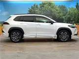 2026 Toyota Corolla Cross Hybrid Z Pearl SUV for sale, Japanese used car export - photo 9 of 30 | GULJI TRADERS