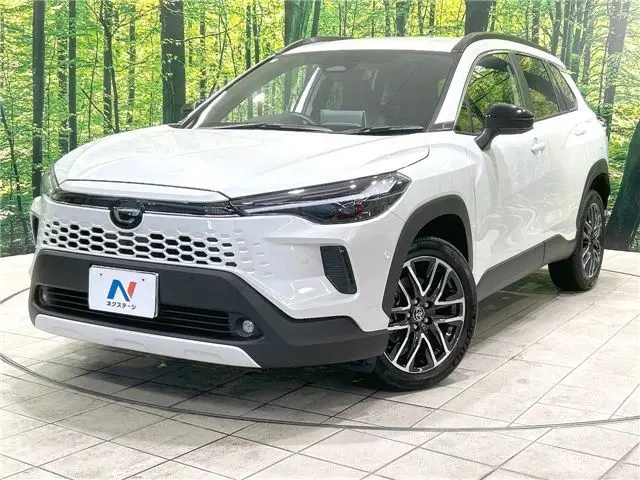 2026 Toyota Corolla Cross Hybrid Z Pearl SUV for sale, Japanese used car export | GULJI TRADERS