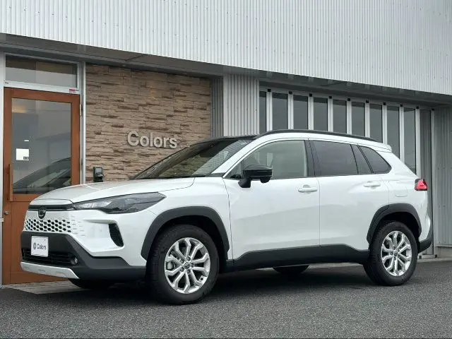 2026 Toyota Corolla Cross Hybrid S Pearl SUV for sale, Japanese used car export - photo 1 of 24 | GULJI TRADERS