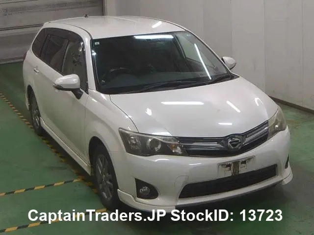 2013 Toyota Corolla Fielder Pearl white Sedan for sale, Japanese used car export | GULJI TRADERS