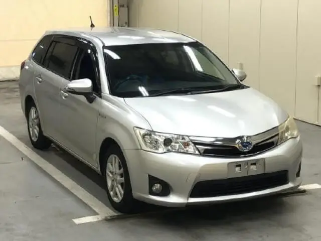 2013 Toyota Corolla Fielder Hybrid G Silver Van for sale, Japanese used car export - photo 1 of 6 | GULJI TRADERS