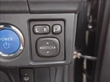 2014 Toyota Corolla Fielder HYBRID G Sedan for sale, Japanese used car export - photo 16 of 20 | GULJI TRADERS
