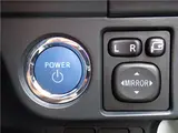 2014 Toyota Corolla Fielder Hybrid G ​​Seat Heater P Start HID Genuine Full-Seg Navigation Pearl Van for sale, Japanese used car export - photo 36 of 42 | GULJI TRADERS