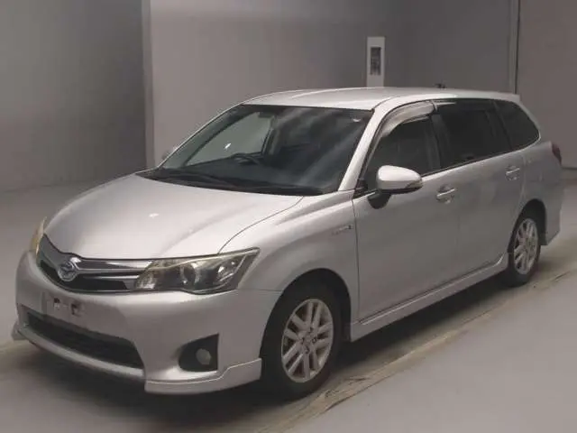 2014 Toyota Corolla Fielder Hybrid G ​​Aero Tourer Silver Van for sale, Japanese used car export - photo 1 of 8 | GULJI TRADERS
