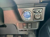 2017 Toyota Corolla Fielder HYBRID G Sedan for sale, Japanese used car export - photo 15 of 19 | GULJI TRADERS