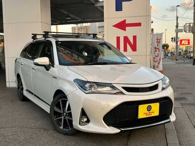 2017 Toyota Corolla Fielder G Sedan for sale, Japanese used car export - photo 1 of 43 | GULJI TRADERS