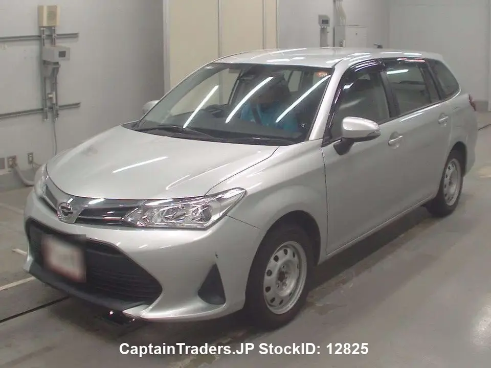 2018 Toyota Corolla Fielder Silver Sedan for sale, Japanese used car export | GULJI TRADERS