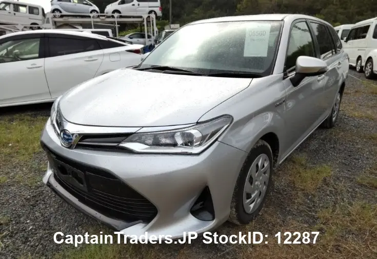 2018 Toyota Corolla Fielder Silver Sedan for sale, Japanese used car export - photo 1 of 17 | GULJI TRADERS