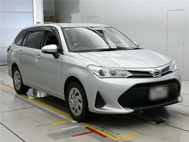2018 Toyota Corolla Fielder Sedan for sale, Japanese used car export - photo 1 of 12 | GULJI TRADERS