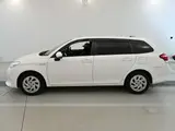 2019 Toyota Corolla Fielder hybrid White Van for sale, Japanese used car export - photo 4 of 12 | GULJI TRADERS