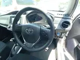 2020 Toyota Corolla Fielder Hybrid EX Pearl Van for sale, Japanese used car export - photo 6 of 8 | GULJI TRADERS