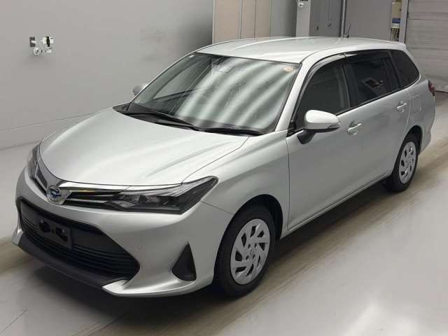 2023 Toyota Corolla Fielder Hybrid EX - photo 1 2023 Toyota Corolla Fielder Hybrid EX Sedan for sale, Japanese used car export - photo 1 of 12 | GULJI TRADERS