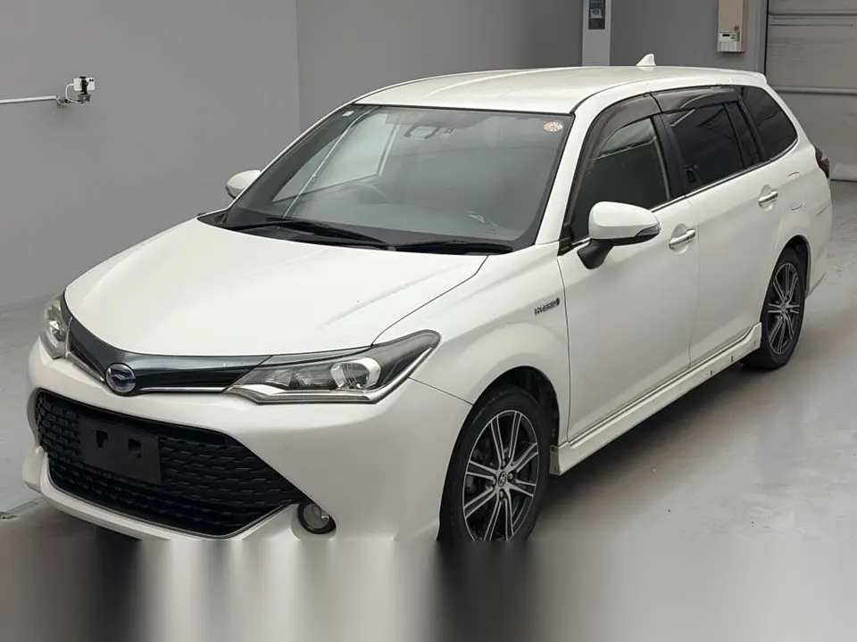 2017 Toyota Corolla Fielder Push Start Hv G Wxb Pearl Sedan for sale, Japanese used car export - photo 1 of 11 | GULJI TRADERS