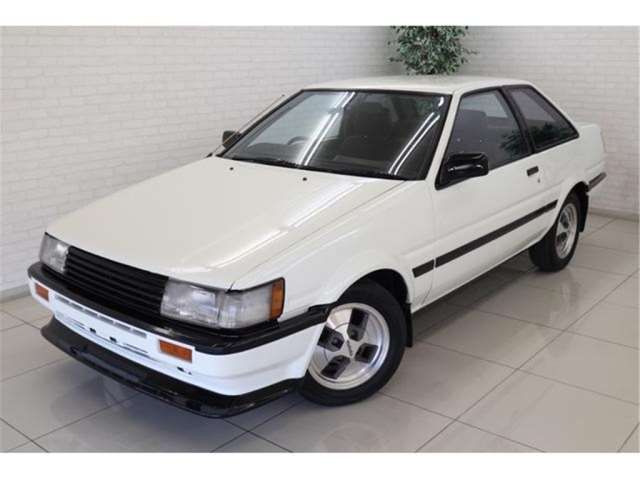 1984 Toyota Corolla Levin GT 5 speed White Color changed Coupe for sale, Japanese used car export | GULJI TRADING