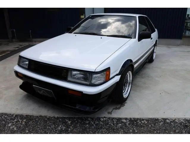 1985 Toyota Corolla Levin GT - photo 1 1985 Toyota Corolla Levin GT White Coupe for sale, Japanese used car export - photo 1 of 57 | GULJI TRADERS