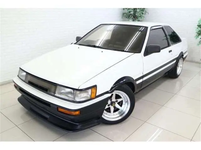 1985 Toyota Corolla Levin GT APEX 5-speed White Color changed Coupe for sale, Japanese used car export | GULJI TRADERS