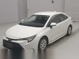 2021 Toyota Corolla Push Start Hybrid G-x Plus Pearl Sedan for sale, Japanese used car export - photo 2 of 11 | GULJI TRADERS