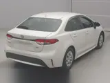2021 Toyota Corolla Push Start Hybrid G-x Plus Pearl Sedan for sale, Japanese used car export - photo 3 of 11 | GULJI TRADERS