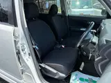 2009 Toyota Corolla Rumion 1.5 G Aero Tourer White Van for sale, Japanese used car export - photo 16 of 32 | GULJI TRADERS