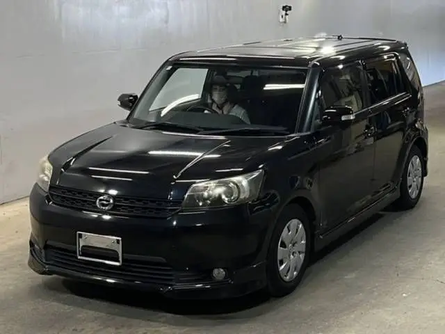 2010 Toyota Corolla Rumion 1.8S Aero Tourer - photo 1 2010 Toyota Corolla Rumion 1.8S Aero Tourer Black Van for sale, Japanese used car export - photo 1 of 3 | GULJI TRADERS