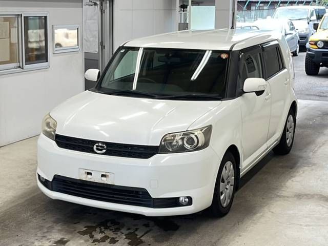 2010 Toyota Corolla Rumion 1.8S Sedan for sale, Japanese used car export - photo 1 of 5 | GULJI TRADERS