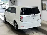 2011 Toyota Corolla Rumion 1.5X Aero Tourer Pearl Van for sale, Japanese used car export - photo 5 of 5 | GULJI TRADERS