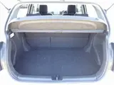 2005 Toyota Corolla Runx S White Sedan for sale, Japanese used car export - photo 62 of 78 | GULJI TRADERS