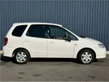 2000 Toyota Corolla Spacio Base grade White Van for sale, Japanese used car export - photo 4 of 45 | GULJI TRADERS