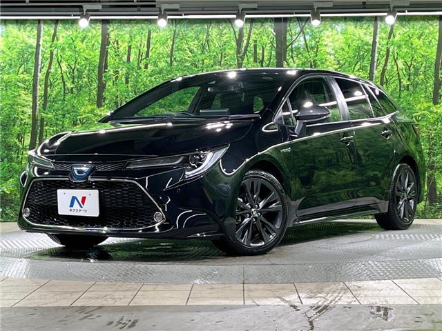 2019 Toyota Corolla Touring Hybrid - photo 1 2019 Toyota Corolla Touring Hybrid Van for sale, Japanese used car export - photo 1 of 30 | GULJI TRADERS