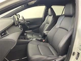 2019 Toyota Corolla Touring Hybrid Van for sale, Japanese used car export - photo 16 of 24 | GULJI TRADERS