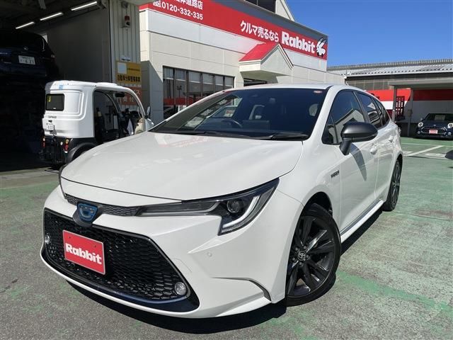 2019 Toyota Corolla Touring 1.8 HYBRID WxB Van for sale, Japanese used car export - photo 1 of 30 | GULJI TRADERS