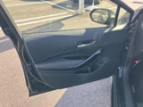 2019 Toyota Corolla Touring Hybrid Van for sale, Japanese used car export - photo 6 of 9 | GULJI TRADERS
