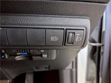 2020 Toyota Corolla Touring Hybrid Van for sale, Japanese used car export - photo 20 of 27 | GULJI TRADERS