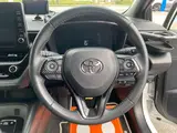 2020 Toyota Corolla Touring 1.8 Hybrid WxB E-Four 4WD Pearl Van for sale, Japanese used car export - photo 20 of 51 | GULJI TRADERS