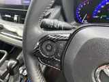 2020 Toyota Corolla Touring 1.8 Hybrid WxB E-Four 4WD Pearl Van for sale, Japanese used car export - photo 22 of 51 | GULJI TRADERS