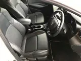 2020 Toyota Corolla Touring 1.8 Hybrid WxB Pearl Van for sale, Japanese used car export - photo 4 of 29 | GULJI TRADERS