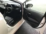2020 Toyota Corolla Touring 1.8 Hybrid WxB Pearl Van for sale, Japanese used car export - photo 19 of 29 | GULJI TRADERS