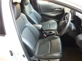 2020 Toyota Corolla Touring Hybrid Van for sale, Japanese used car export - photo 16 of 48 | GULJI TRADERS