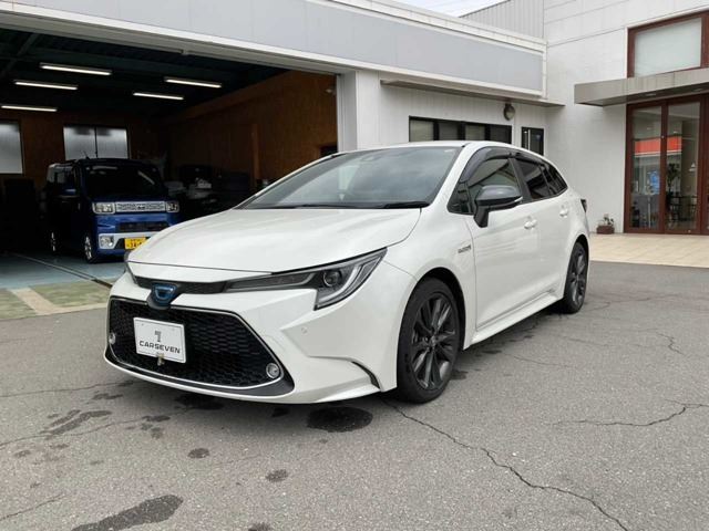 2020 Toyota Corolla Touring 1.8 Hybrid WxB E-Four 4WD Van for sale, Japanese used car export - photo 1 of 35 | GULJI TRADERS