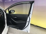 2020 Toyota Corolla Touring 1.8 Hybrid S E-Four 4WD Van for sale, Japanese used car export - photo 42 of 68 | GULJI TRADERS