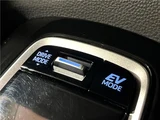 2020 Toyota Corolla Touring Hybrid S Van for sale, Japanese used car export - photo 7 of 30 | GULJI TRADERS