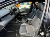 2020 Toyota Corolla Touring Hybrid Van for sale, Japanese used car export - photo 17 of 50 | GULJI TRADERS