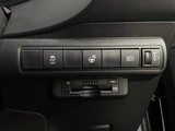 2020 Toyota Corolla Touring Hybrid Van for sale, Japanese used car export - photo 17 of 22 | GULJI TRADERS
