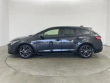 2020 Toyota Corolla Touring Hybrid Van for sale, Japanese used car export - photo 9 of 24 | GULJI TRADERS