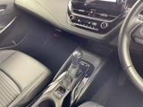 2020 Toyota Corolla Touring Hybrid Van for sale, Japanese used car export - photo 20 of 22 | GULJI TRADERS